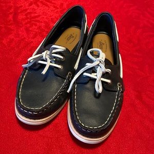 G.H. Bass & Co Boat Loafers Size 7M Women’s Navy Blue